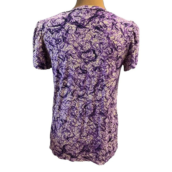 Lularoe Stretchy Tee - Picture 2 of 3